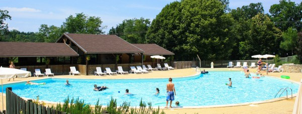 Vakantie-keuzestress? Kies een vakantiehuis met zwembad in Frankrijk!